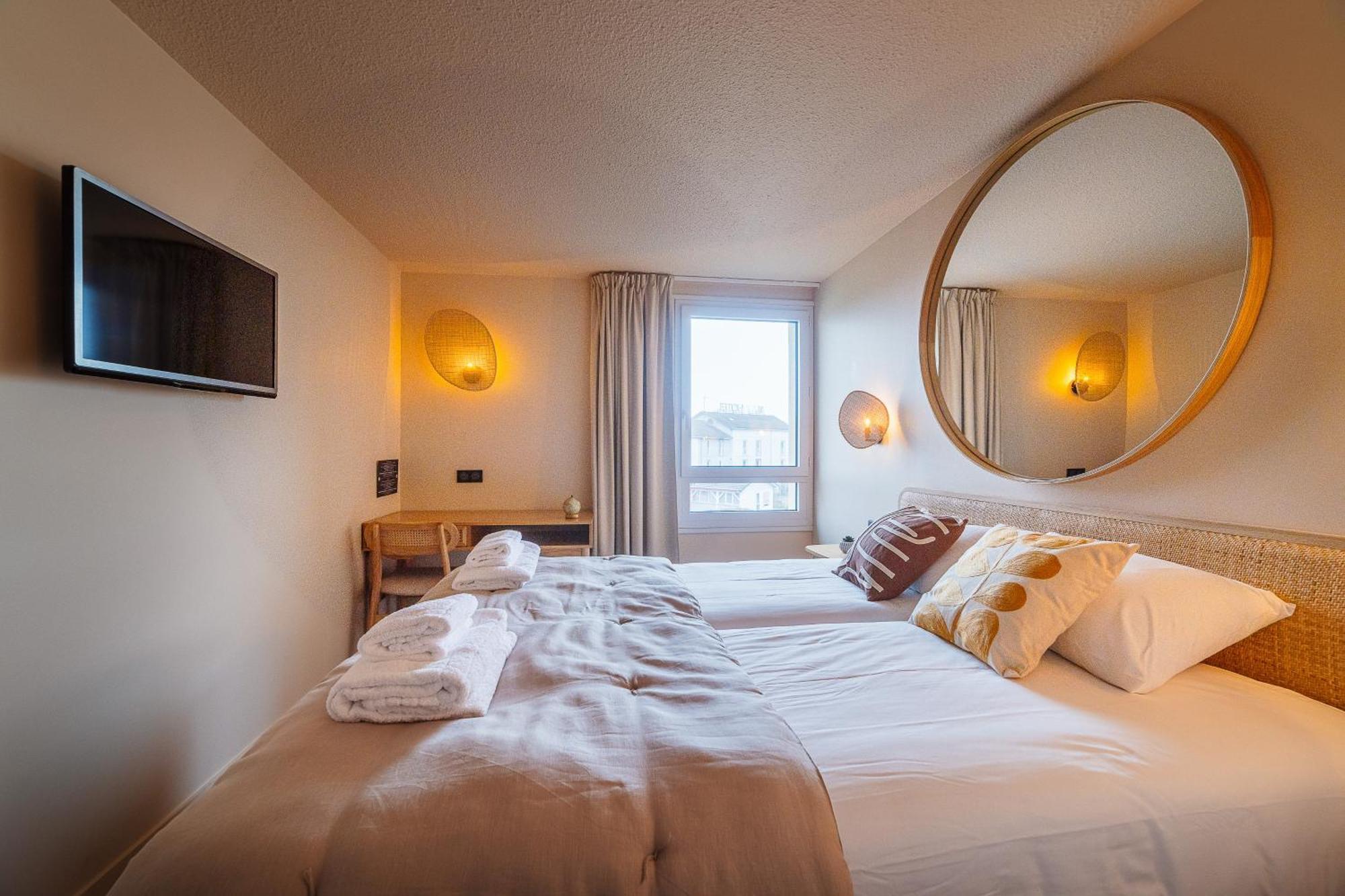 Hotel Bhoma Troyes La Chapelle-Saint-Luc Zewnętrze zdjęcie