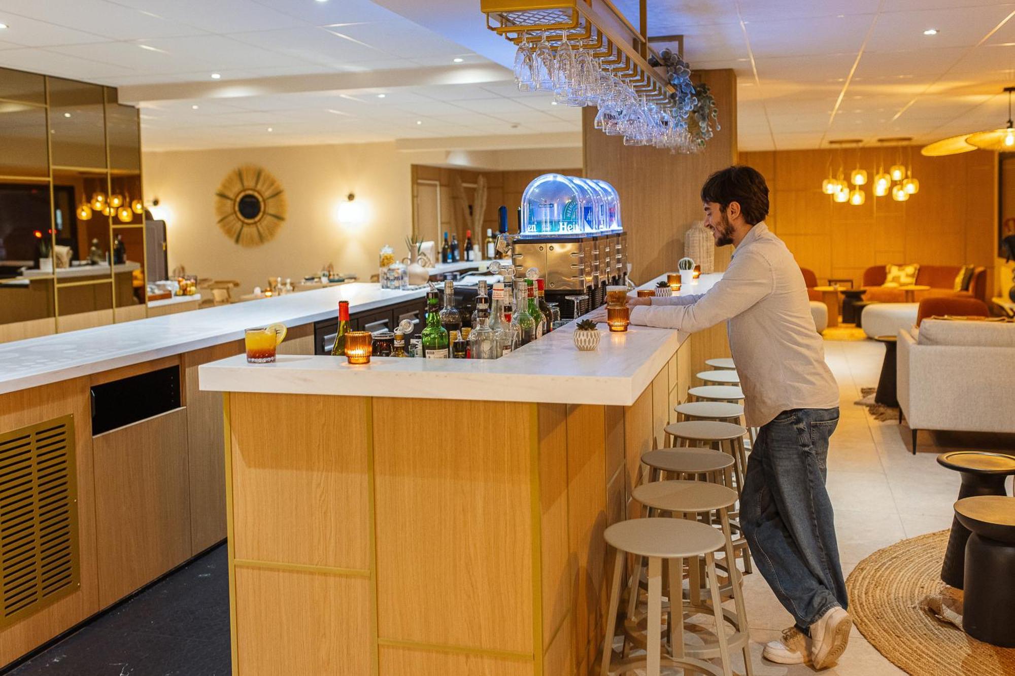 Hotel Bhoma Troyes La Chapelle-Saint-Luc Zewnętrze zdjęcie