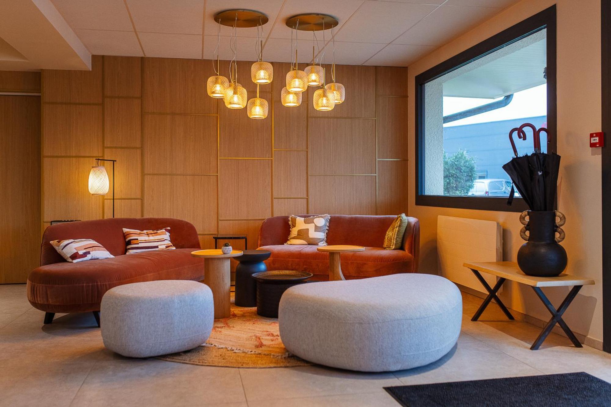Hotel Bhoma Troyes La Chapelle-Saint-Luc Zewnętrze zdjęcie