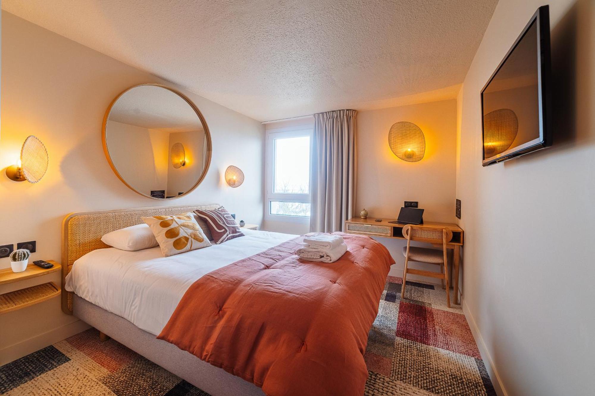 Hotel Bhoma Troyes La Chapelle-Saint-Luc Zewnętrze zdjęcie