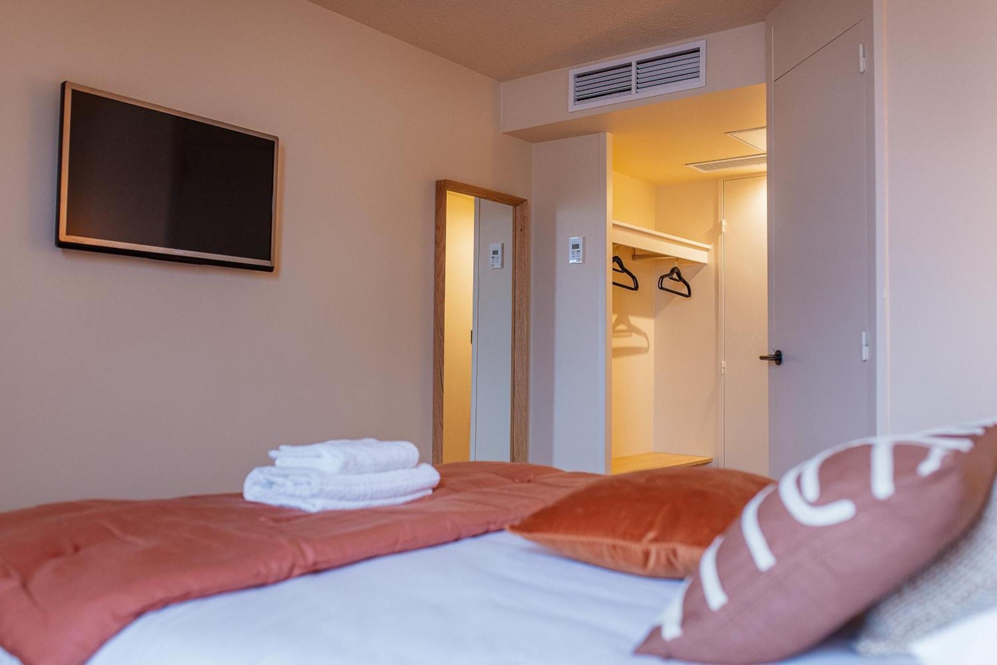 Hotel Bhoma Troyes La Chapelle-Saint-Luc Zewnętrze zdjęcie
