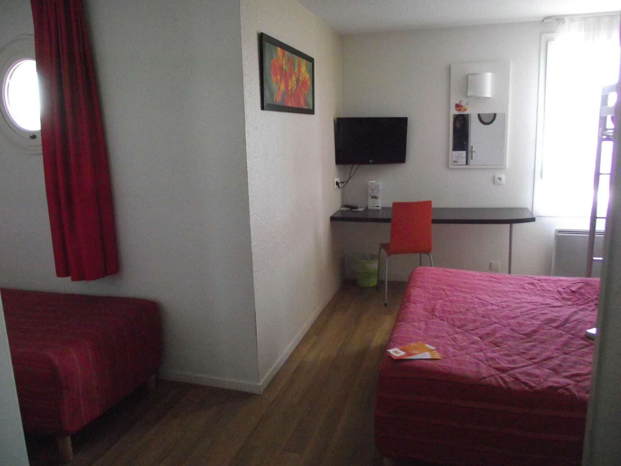 Hotel Bhoma Troyes La Chapelle-Saint-Luc Zewnętrze zdjęcie